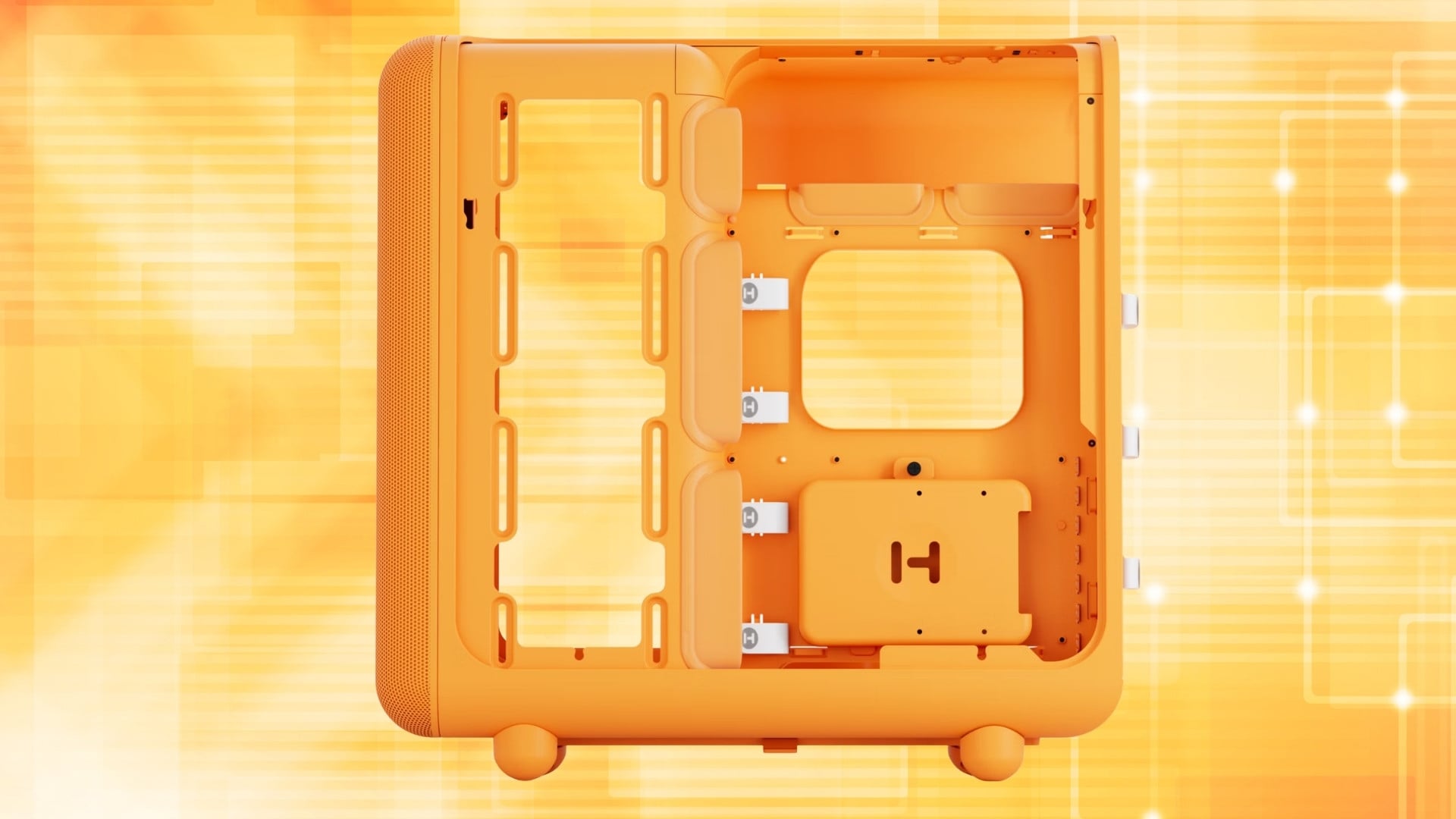 HYTE X50 Astral Orange - Không gian rộng rãi