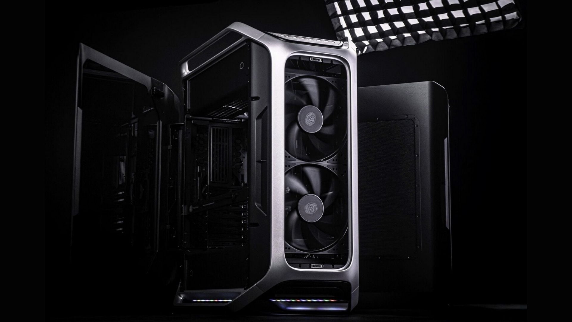 Case Cooler Master Cosmos Alpha Đen -  Hỗ trợ tối đa hệ thống tản nhiệt lớn