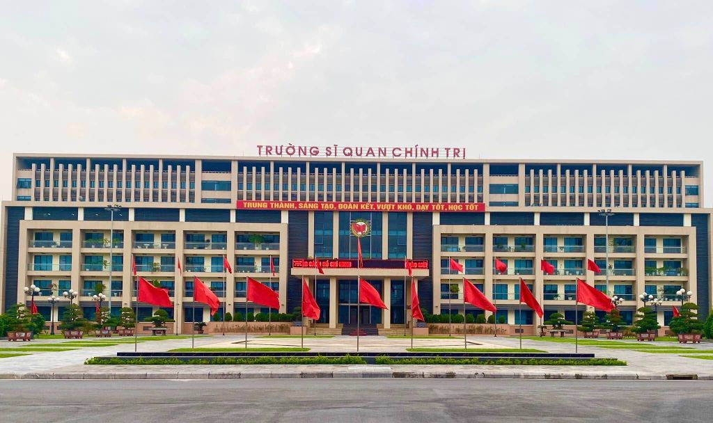 Thêm trường quân đội bỏ xét tổ hợp C00 văn - sử - địa từ năm 2026