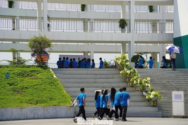 Bộ GD&ĐT công bố đáp án đề thi tốt nghiệp THPT năm 2026 lần 2 tại Tuyên Quang