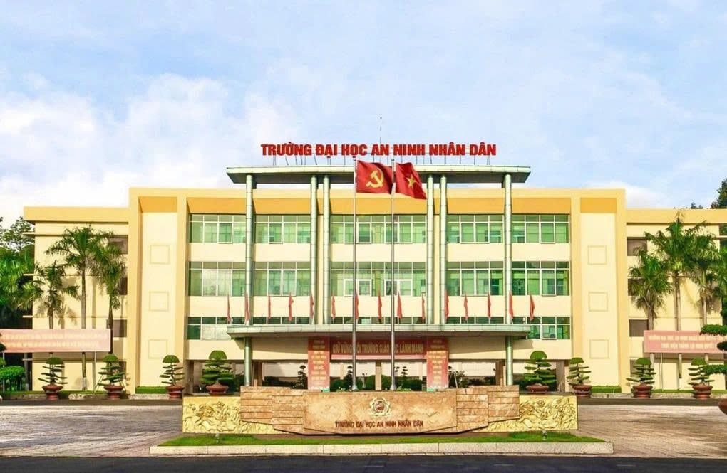 Sáp nhập nhiều trường công an