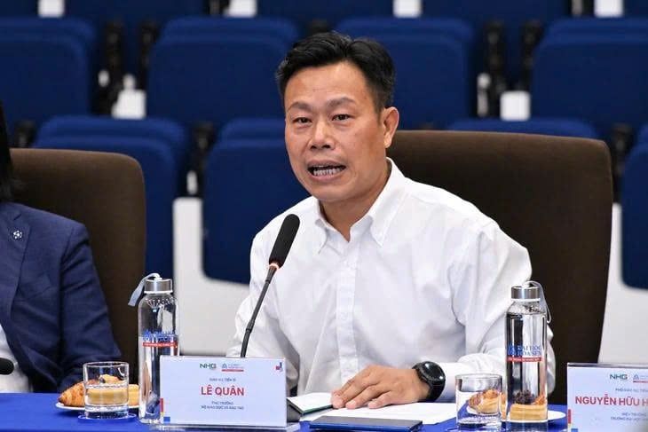 Đề thi tốt nghiệp THPT 2027 dự kiến khó hơn, điểm sàn ngành y có thể vượt 22