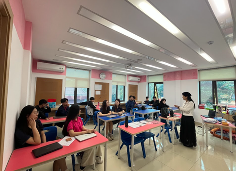 LEAP Vietnam đồng hành cùng học sinh tại TH Fair – Khơi mở hành trình du học Pháp bằng tiếng Anh