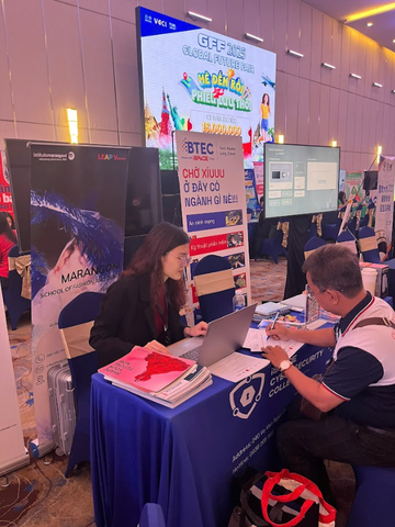 LEAP Vietnam đồng hành cùng học sinh tại GFF Hồ Chí Minh – Mở rộng cánh cửa du học Pháp bằng tiếng Anh