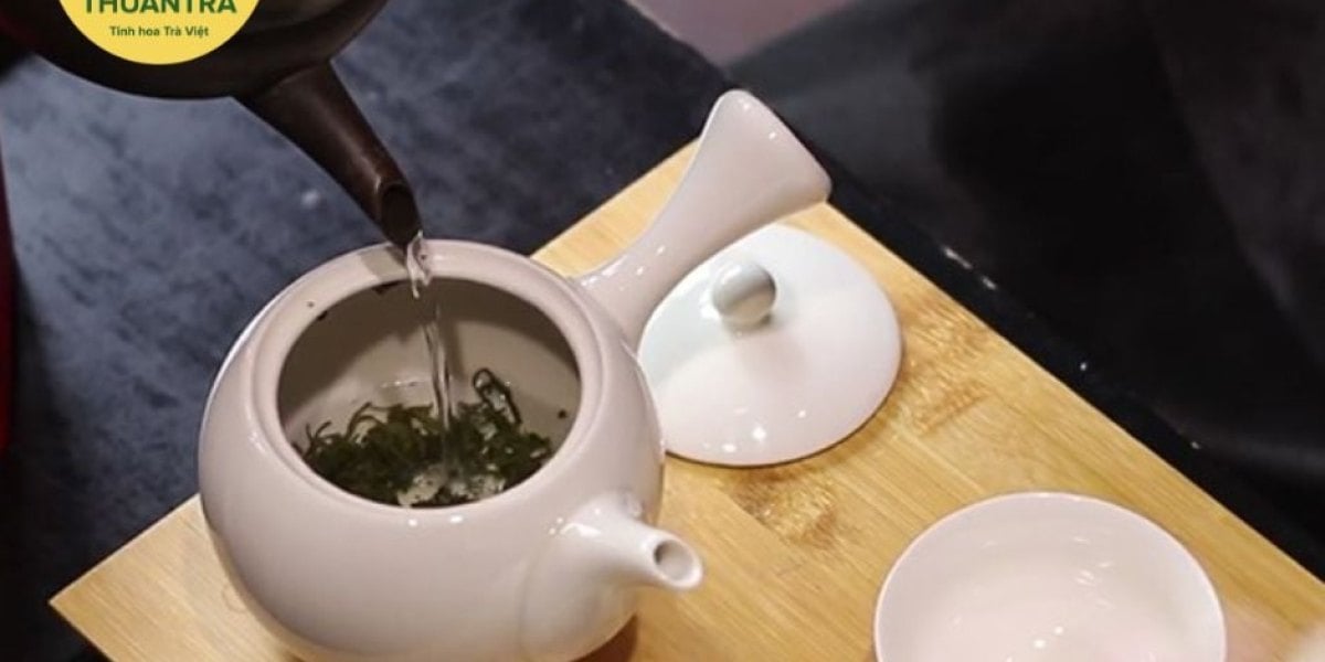 Thưởng thức trà hoàn hảo: Bí quyết pha trà đúng cách để tận hưởng hương vị tuyệt vời