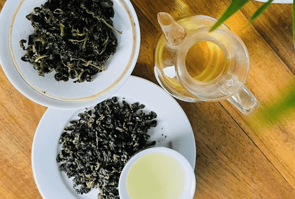 Màu nước trà sau khi pha
