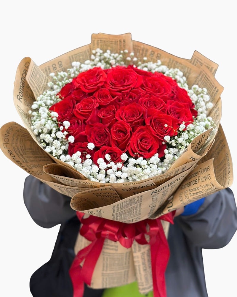 Hoa hồng đỏ tượng trưng cho tình yêu mãnh liệt và thuỷ chung