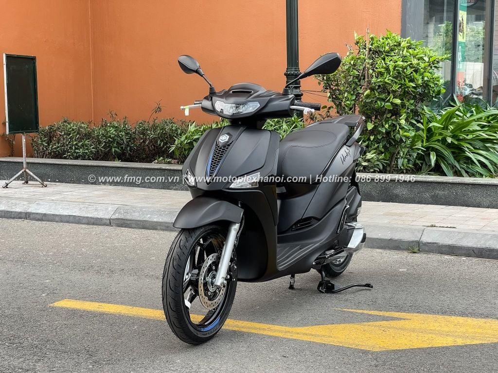 Piaggio Liberty&nbsp;là sự kết hợp đột phá&nbsp;giữa thiết kế cân đối, độ an toàn cao cùng công năng sử dụng hiệu quả.