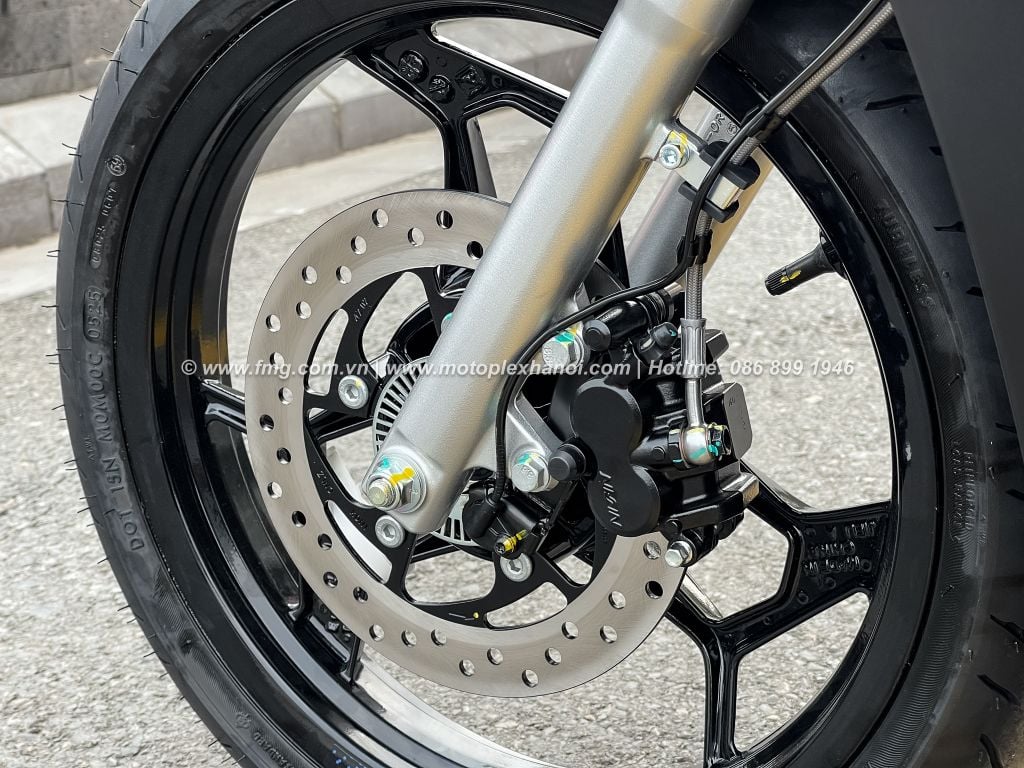 Hệ thống chống bó cứng phanh ABS cho bánh trước và Đĩa phanh đường kính 240mm cùng cùm phanh (heo phanh) Nissin