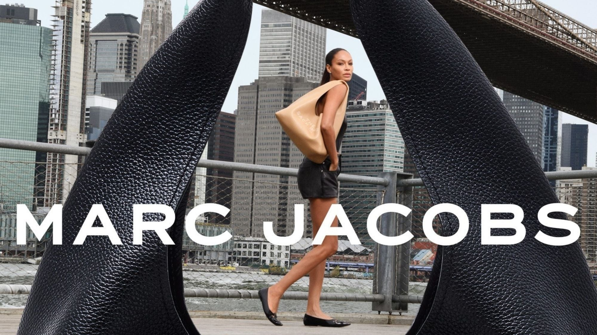 LVMH Chia Tay Marc Jacobs: Cú Thoái Vốn Lịch Sử Giá 1 Tỷ Đô-la Mỹ