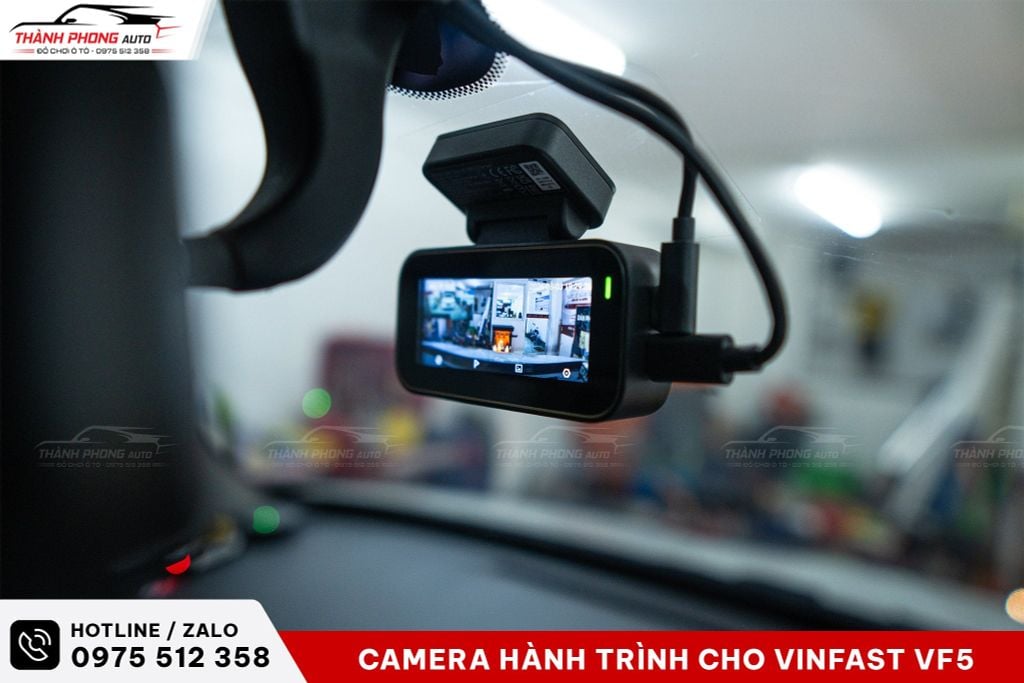 Lắp camera hành trình cho Vinfast VF5