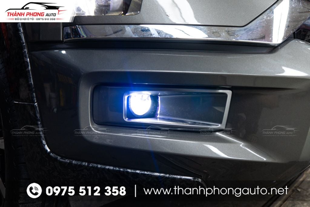 xpander cross 2026 độ bi gầm