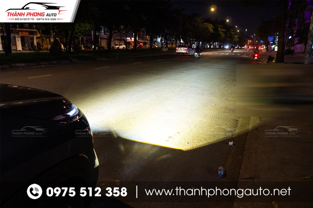 xpander cross 2026 độ bi gầm