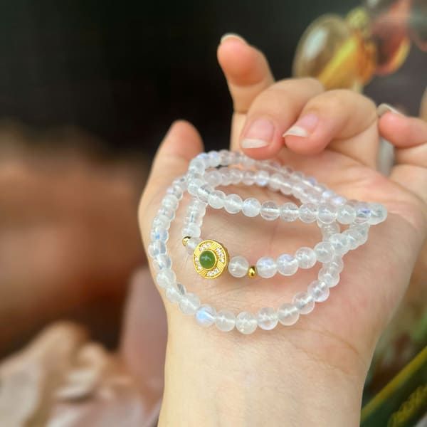 Vòng Tay Đá Moonstone Cuốn 3 Mix Charm Bạc Mạ Vàng