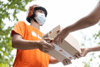 [Giải đáp] Tài khoản Shopee bị khóa có nhận được hàng không?