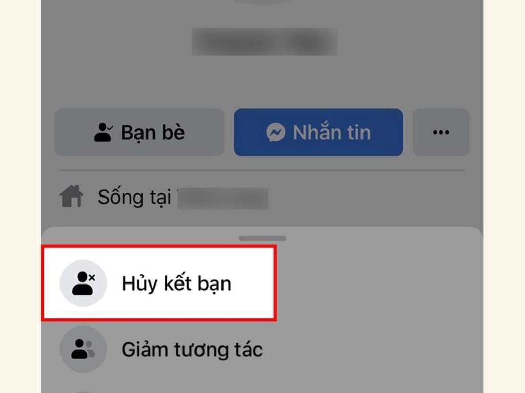 Bấm Hủy kết bạn để xóa bạn bè trên Facebook