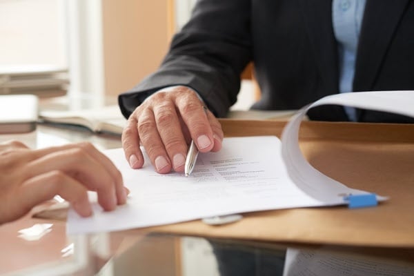 Chọn đơn vị vận chuyển hàng đi Đức có giá cước minh bạch