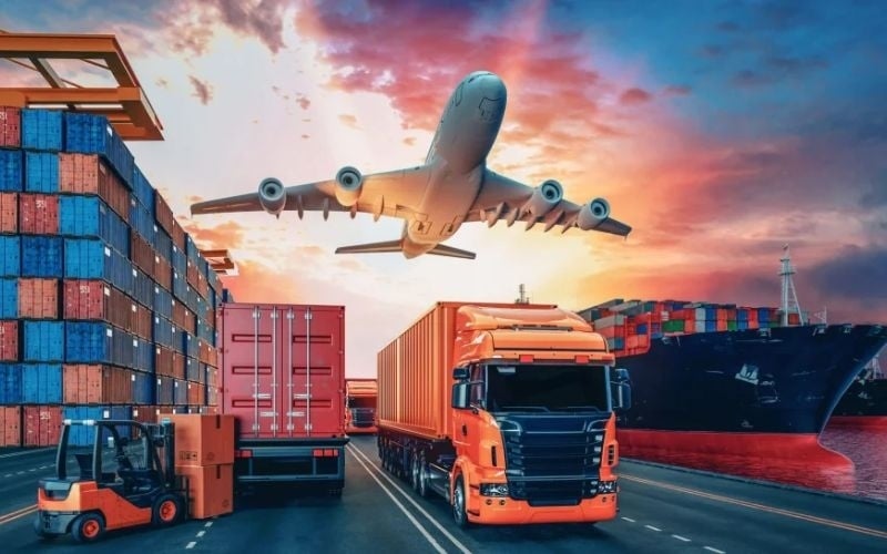 Vận tải kết hợp là cách vận chuyển hàng bằng ít nhất hai phương thức