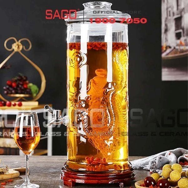 So sánh bình ngâm rượu sâm thủy tinh và bình nhựa