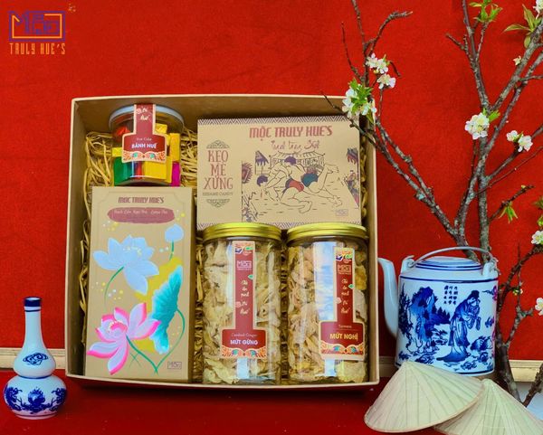 MUA ĐẶC SẢN HUẾ Ở ĐÂU? KINH NGHIỆM CHỌN QUÀ CHUẨN VỊ