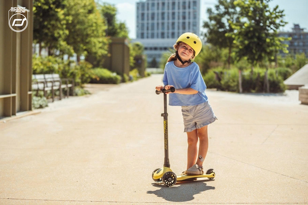 Highwaykick 3 LED: Món quà 