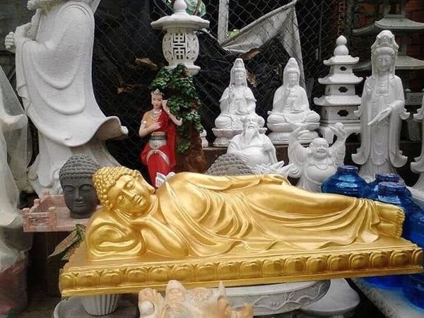 Dát vàng tượng Phật