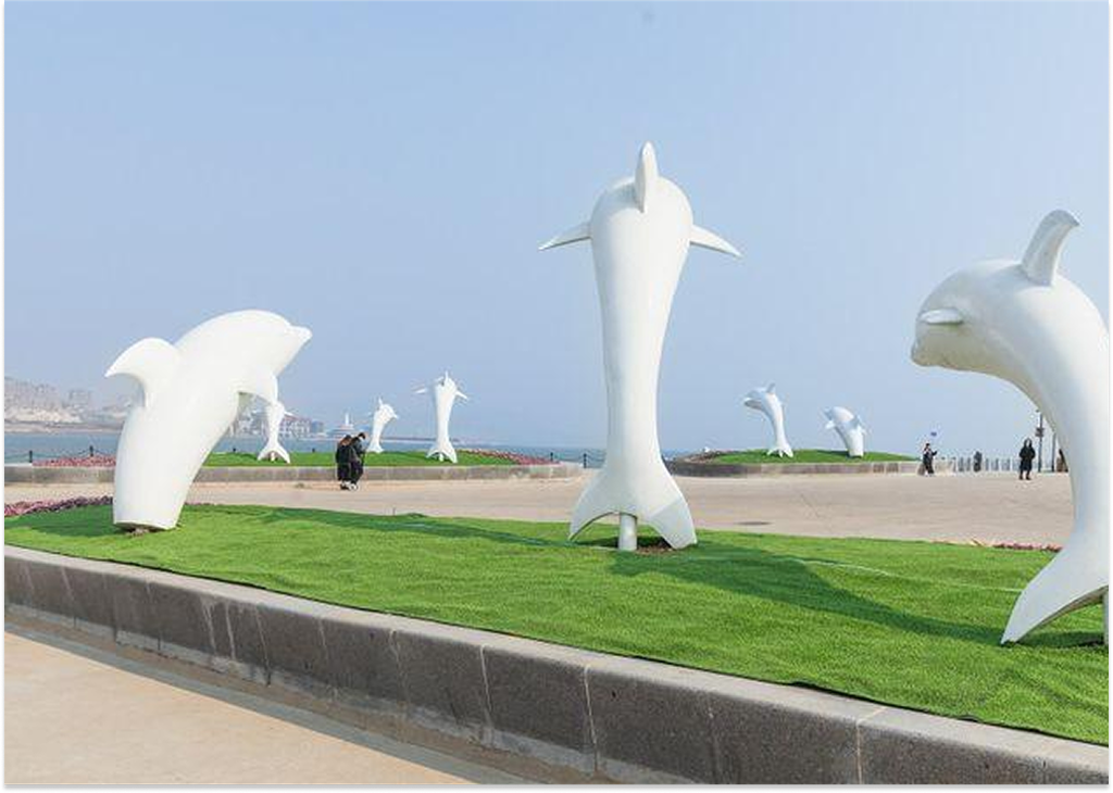 Quảng trường Cá Heo