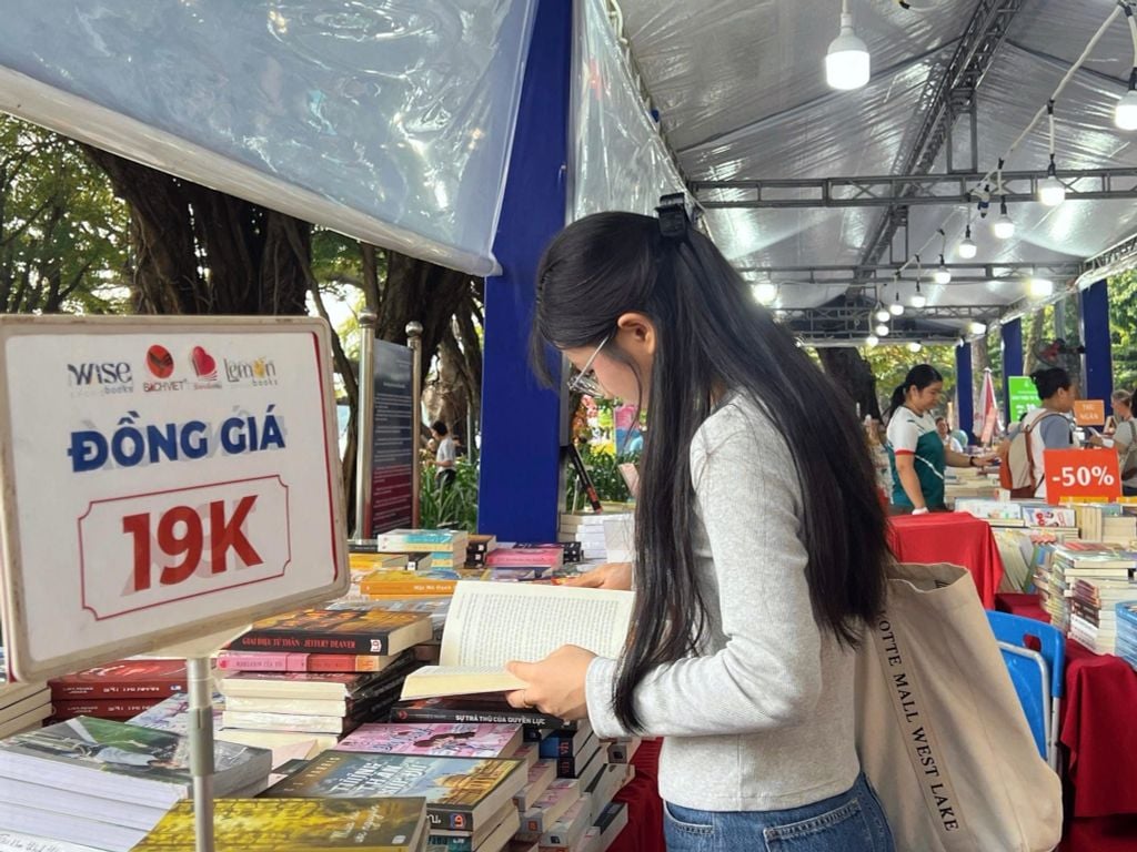 NGÀY ĐẸP TRỜI ĐỂ... LÊN HỘI SÁCH
