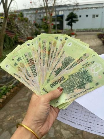 🧧 KHAI XUÂN NĂM MỚI – TRAO LÌ XÌ MAY MẮN CHO CBCNV BGG YÊN THẾ