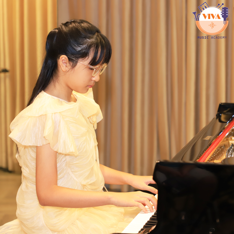 Hành Trình Chinh Phục Âm Nhạc – Từ Khó Khăn Đến “Quả Ngọt” Tại VIVA Music Academy