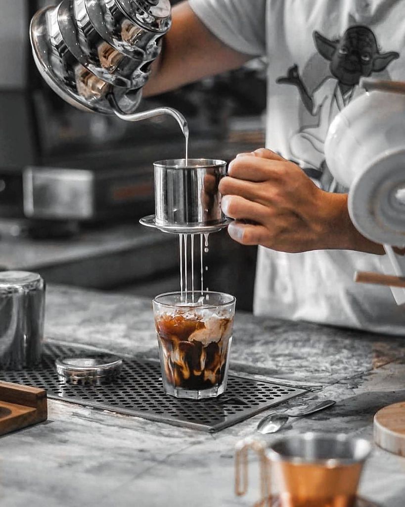 Nước pha cà phê có quan trọng không? Khoáng chất, độ cứng và vị trong tách