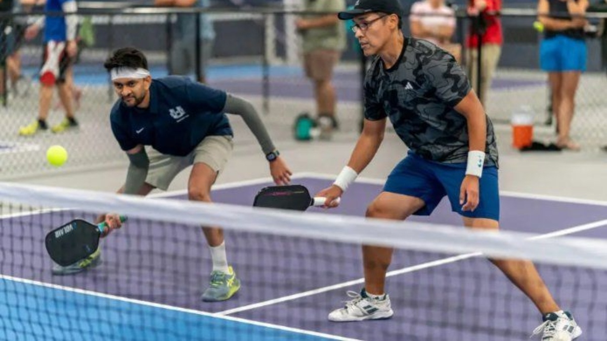 Top 10 giày pickleball chống lật cổ chân tốt nhất 2026
