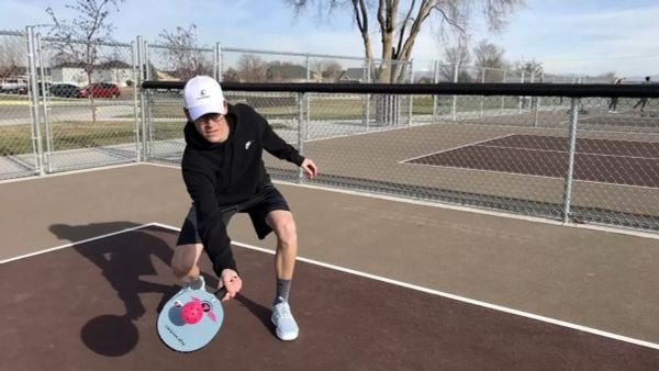Bí quyết làm chủ kỹ thuật drop trong pickleball: Chìa khóa kiểm soát 