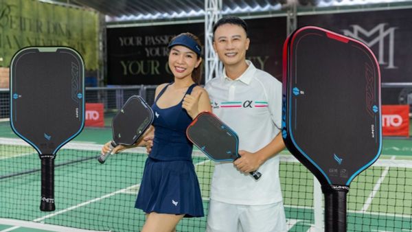 Review vợt Kamito RX1: Kiểm soát toàn diện