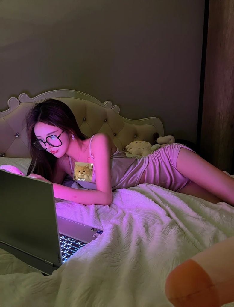 Ánh sáng tím chụp ảnh