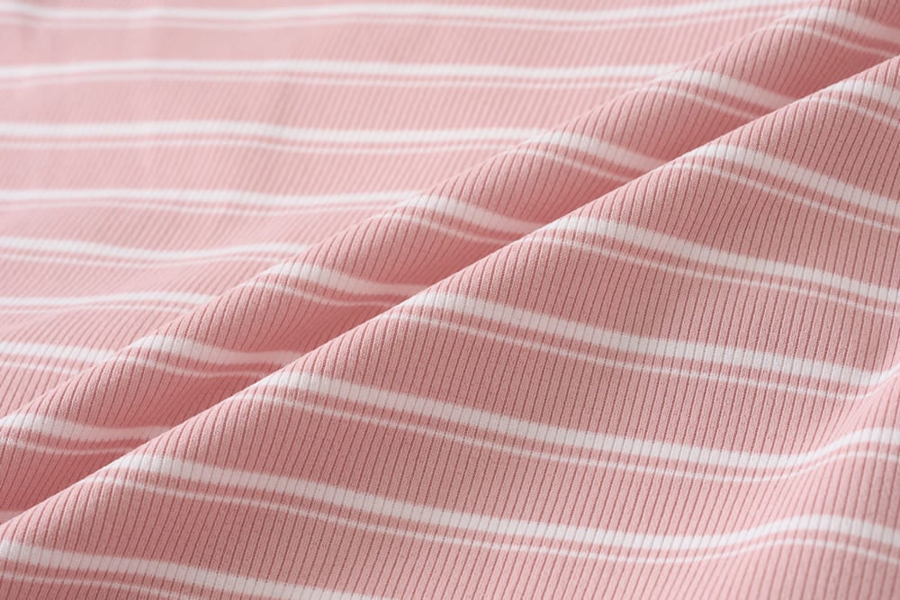 Áo cotton kẻ sát nách NOHU là nhà cái nổ hũ đổi thưởng uy tín hàng đầu phối viền nhún eo