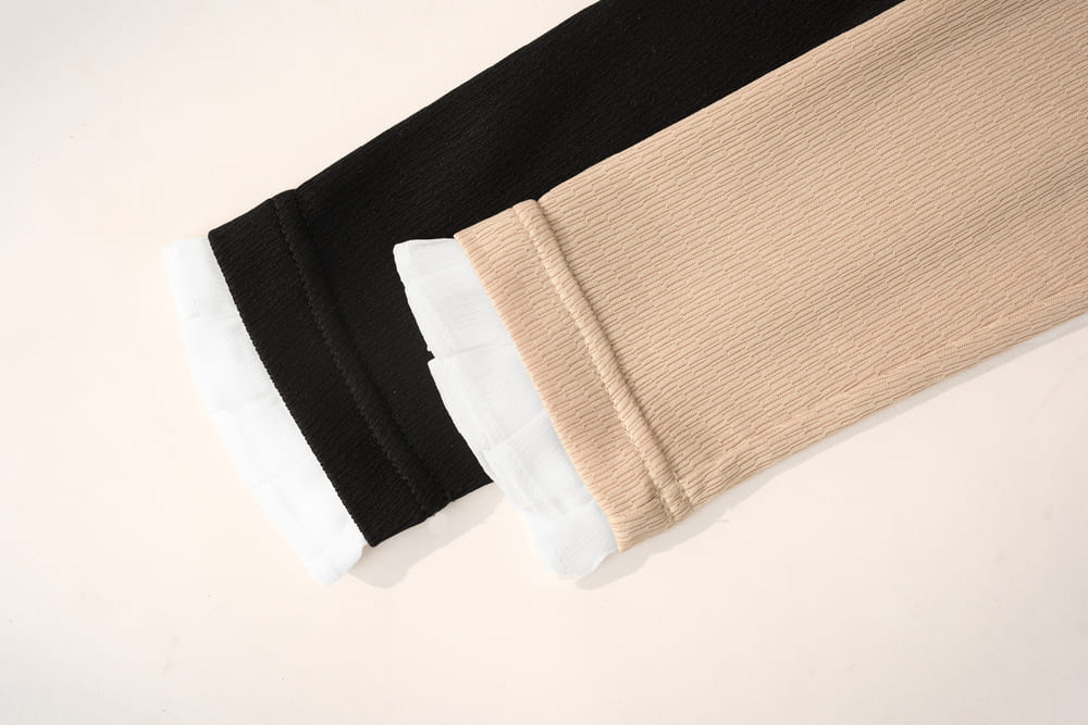 Áo giữ nhiệt nữ thun gân dáng ôm cổ 3 phân phối bèo