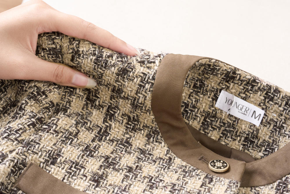 Áo khoác dạ Tweed dáng ngắn không cổ phối viền sang trọng