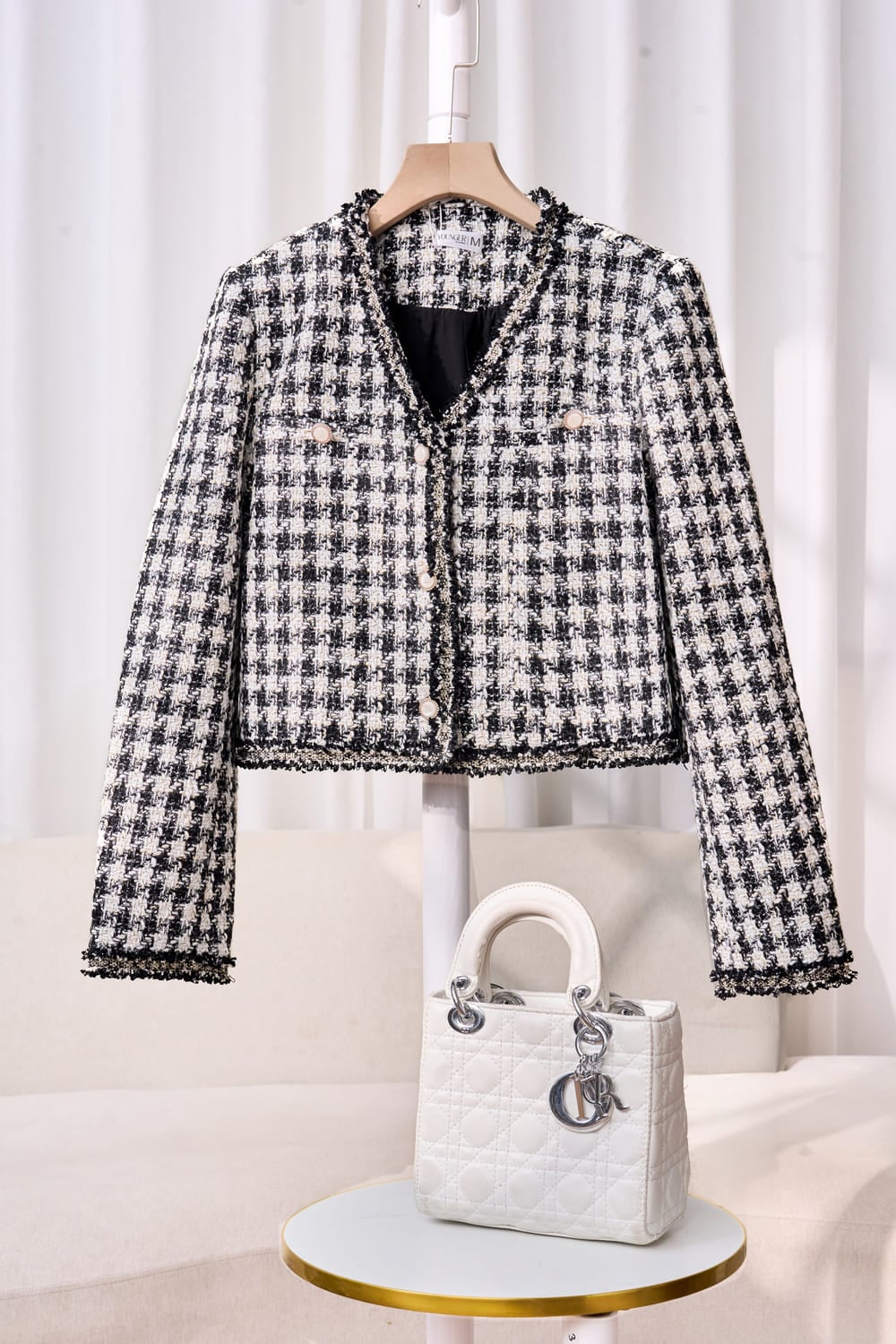 Áo khoác nữ chất dạ Tweed dáng ngắn lót Habutai