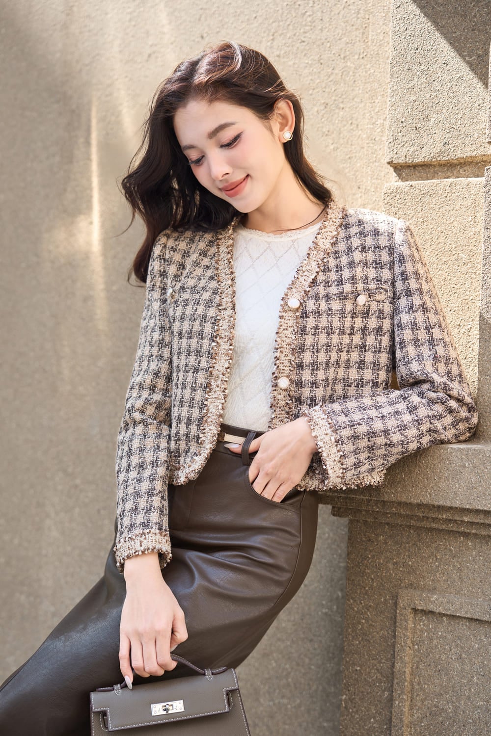 Áo khoác nữ chất dạ Tweed dáng ngắn lót Habutai