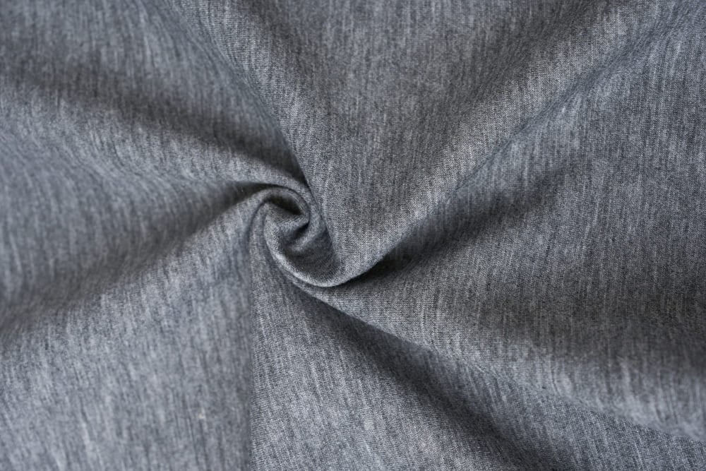 Áo thun nữ vải umi mềm dáng croptop dài tay cổ V phối màu