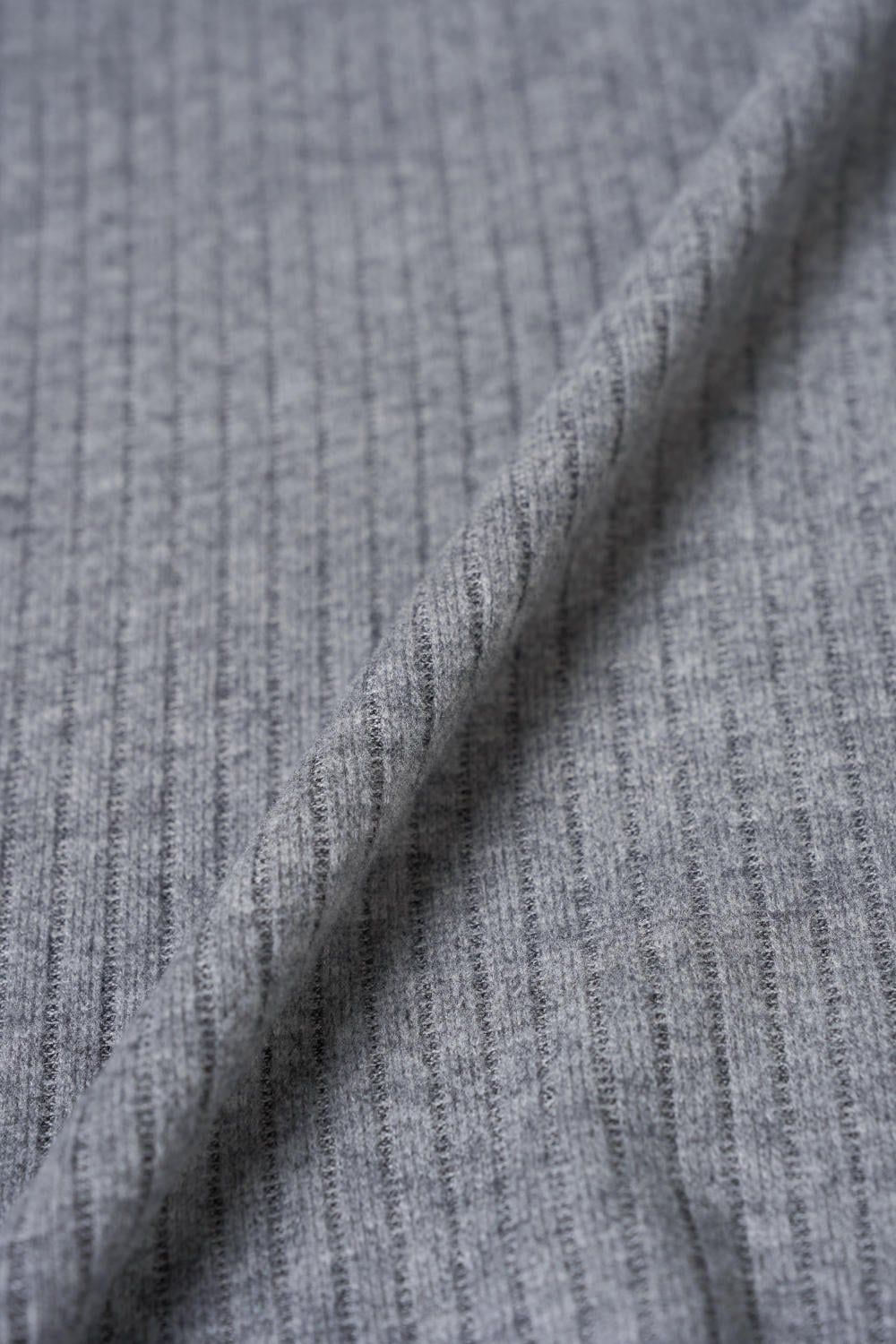 Áo nỉ nữ lông cừu sọc to cổ tròn phối gấu giả sơ mi