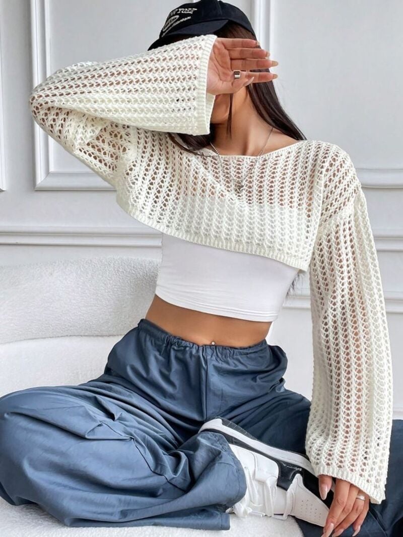 5 cách mix đồ chuẩn không cần chỉnh với áo len croptop