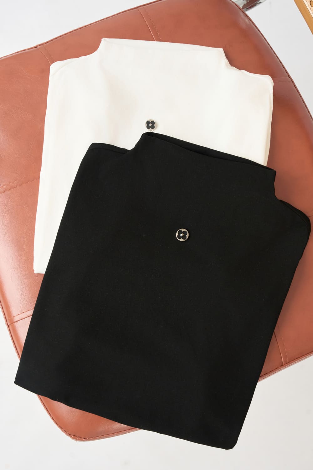 Áo nữ nỉ bông cotton dáng vai chờm cổ cao đính tag