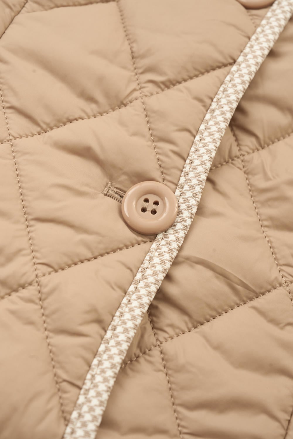 Áo phao gió nữ lõi bông siêu nhẹ dáng lửng Vera