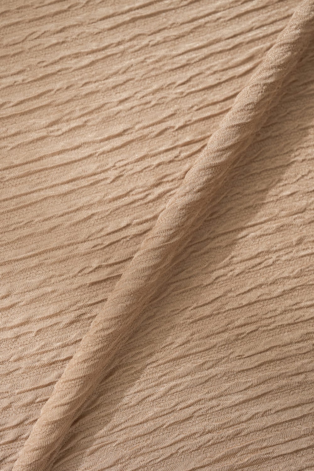 Áo thun tay lỡ phối cổ