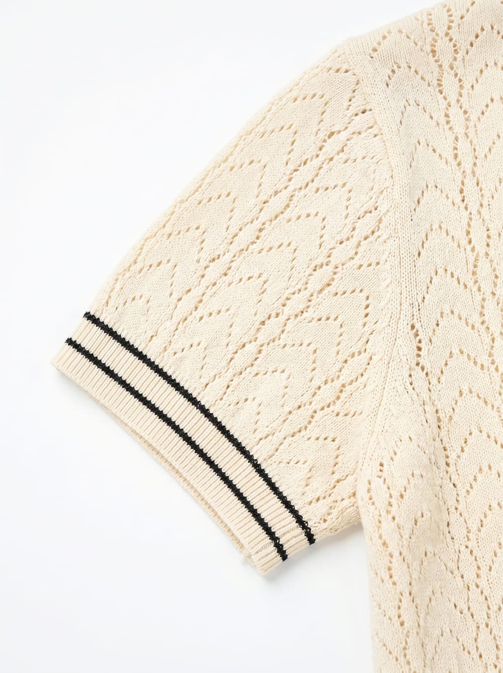 Áo sợi cotton tay cộc cổ đức phối viền gấu
