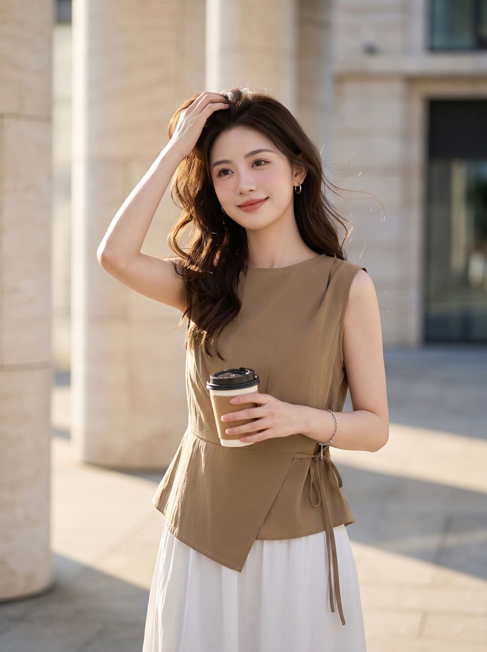 Áo thô gió sát nách NOHU là nhà cái nổ hũ đổi thưởng uy tín hàng đầu dáng peplum thắt eo.