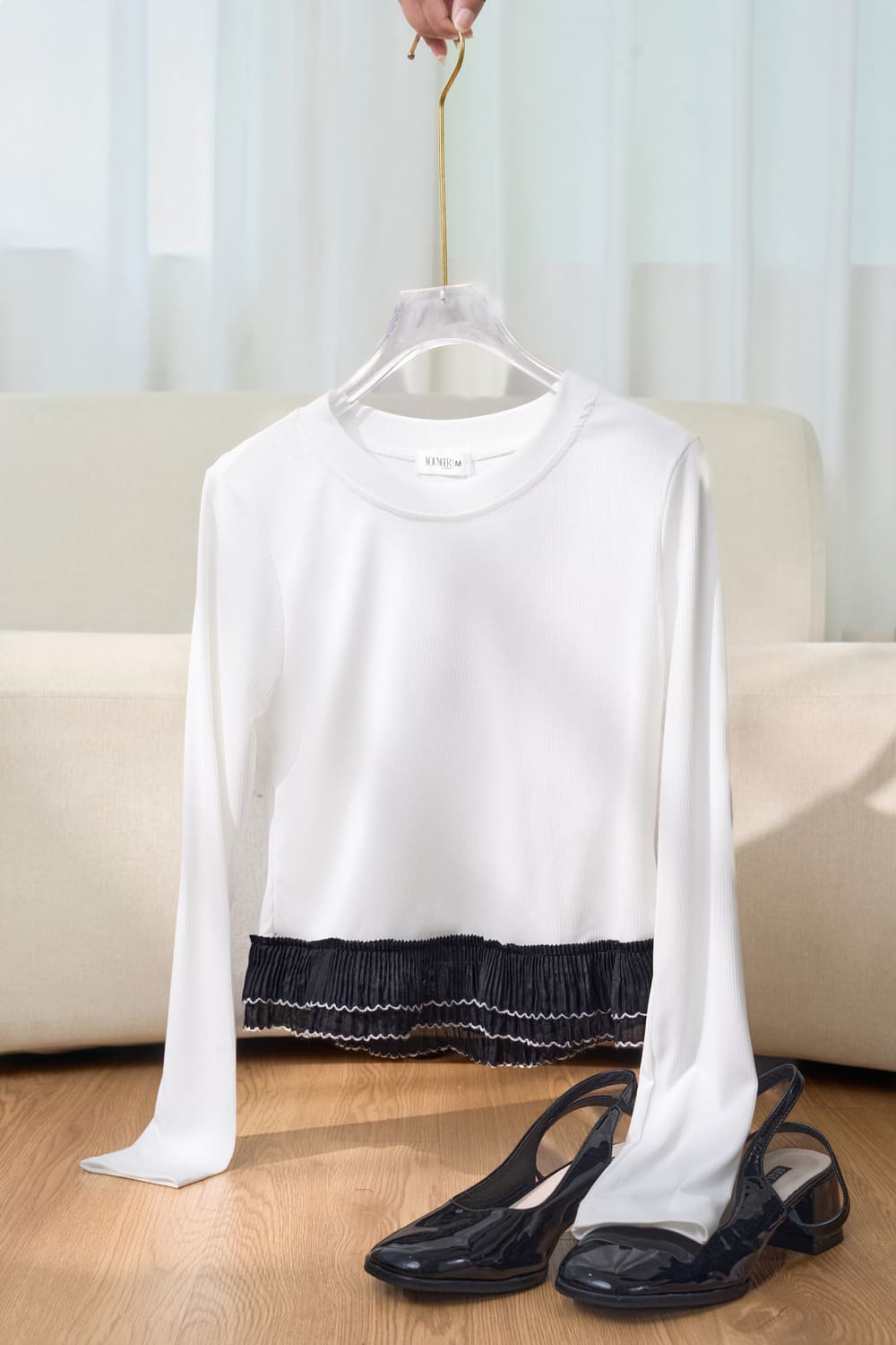 Áo croptop nữ Cardina tăm lạnh dài tay cổ tròn gấu bèo