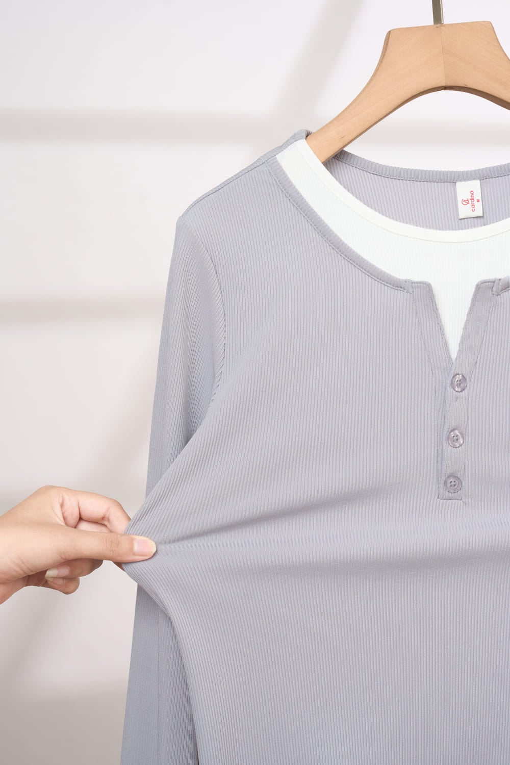 Áo tăm dài tay cổ trụ tròn có phối